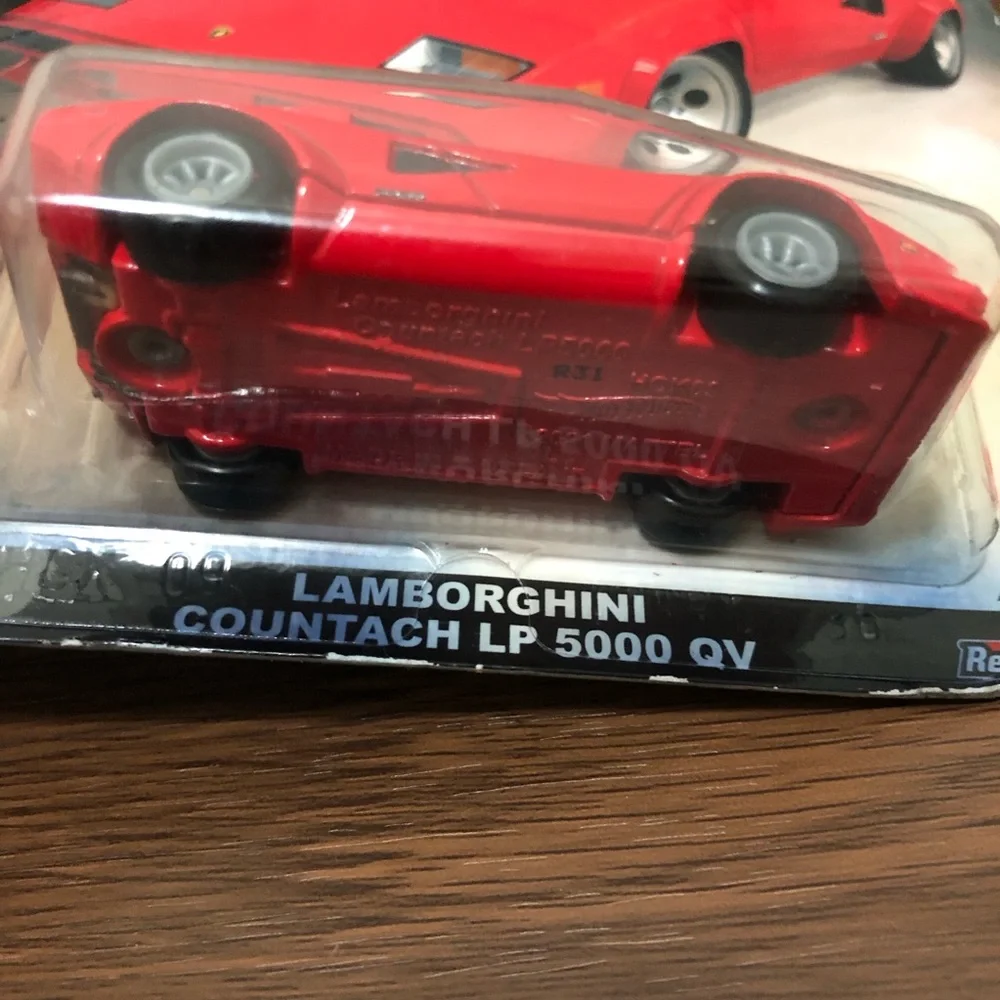 2022 Hot Wheels Premium Jay Leno's Garage 4/5 LAMBORGHINI COUNTACH LP 5000 QV
